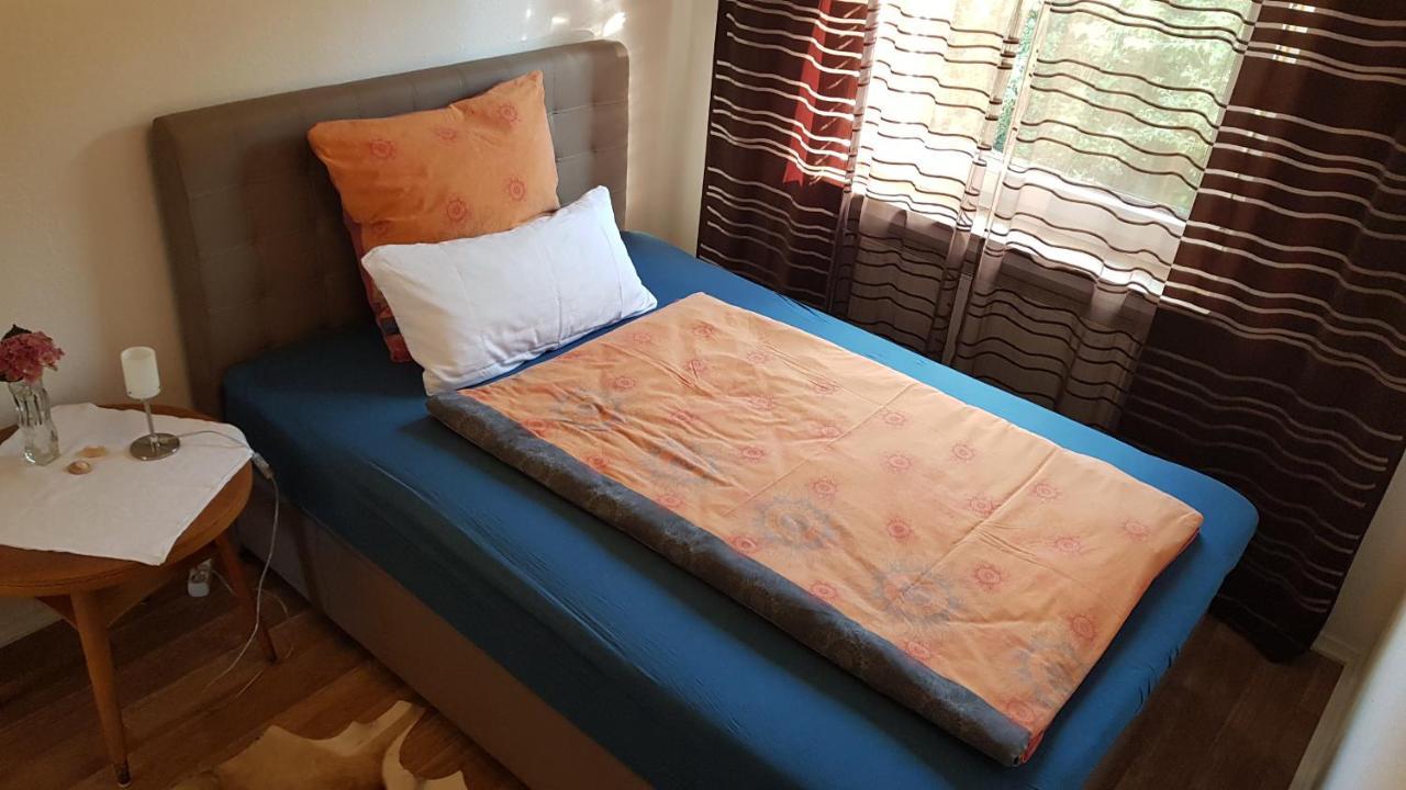 Stadtnahe Wohnung Mit Kl.Balkon Und Parkplatz 奥尔登堡 外观 照片