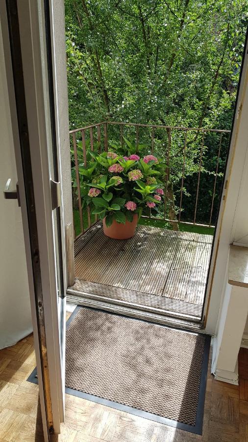 Stadtnahe Wohnung Mit Kl.Balkon Und Parkplatz 奥尔登堡 外观 照片